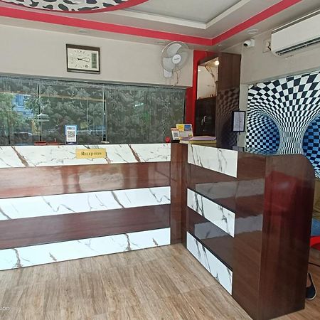 Trisplanet Hotel Kalyani ภายนอก รูปภาพ